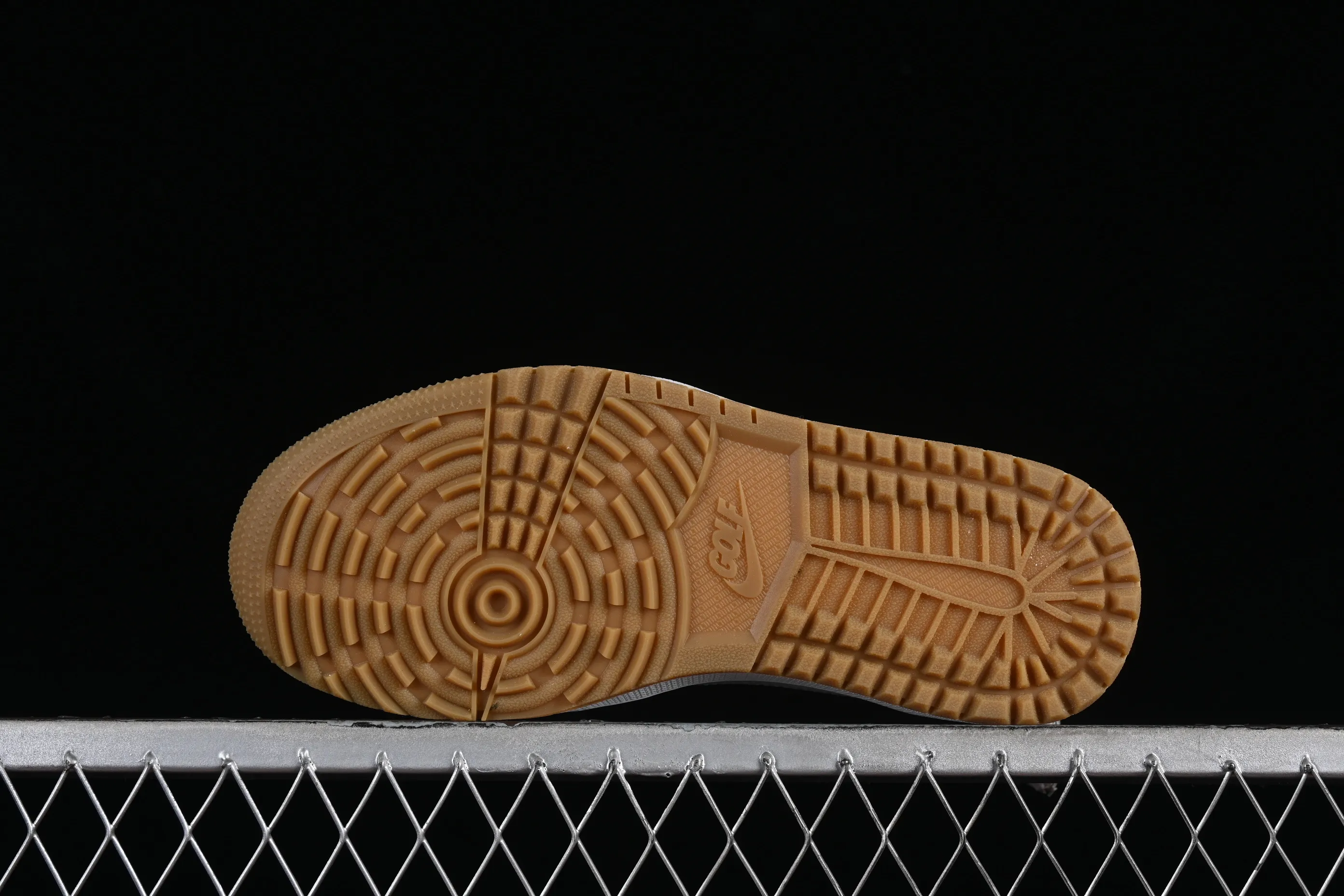 All categories Air Jordan Jordan series basketball shoes Air Jordan 1 Low G version pure original Air Jordan 1 Low Golf AJ1 Joe 1 new golf version raw rubber white DD9315-111
